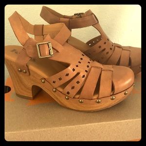 Kork Augustine leather upper cutout sandal.